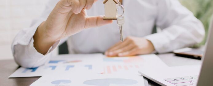 Investir dans un logement neuf à Toulouse : pourquoi anticiper la gestion locative dès l’achat ?